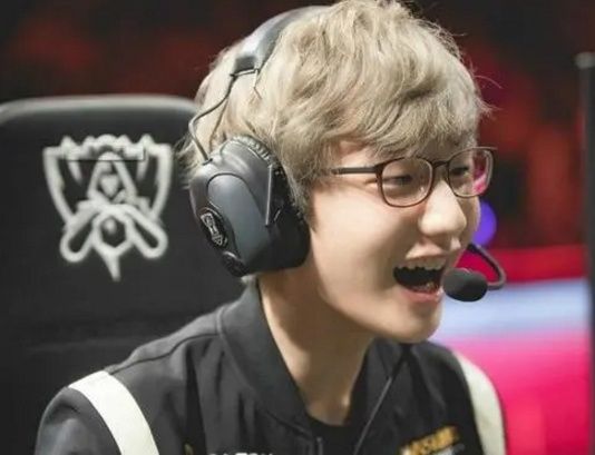 骑士三队各 骑士三队各