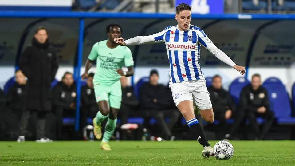 过往交锋中 过往交锋中